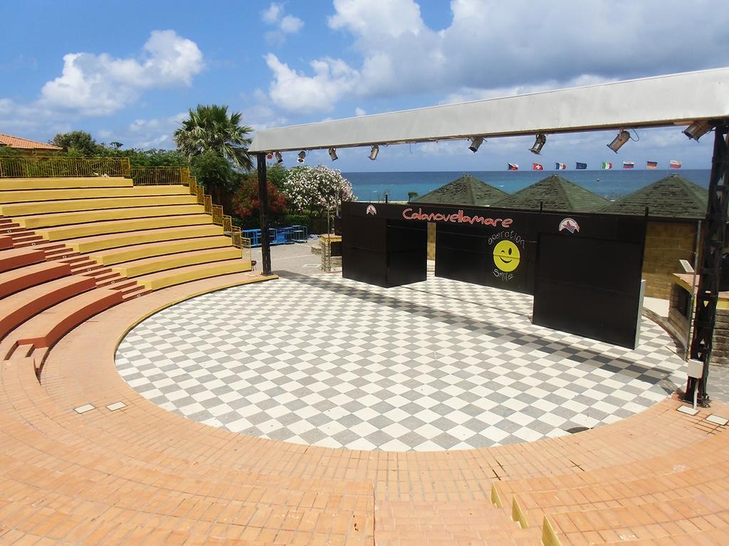 Villaggio Hotel Club Calanovellamare Piraino Exterior photo